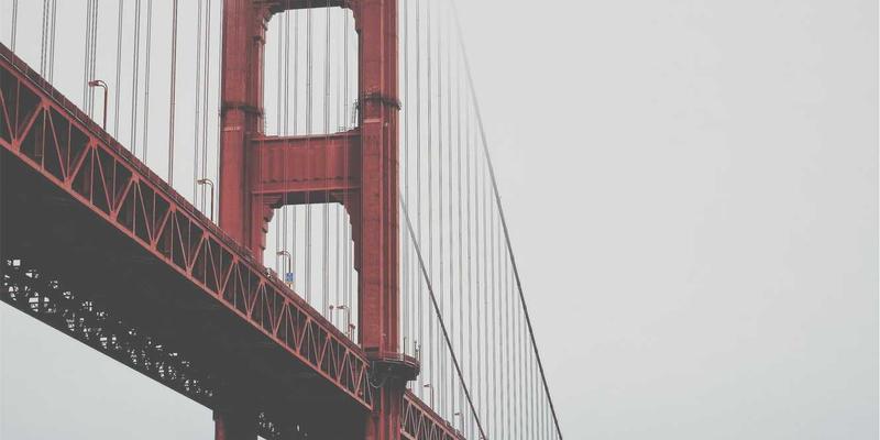 湖北美容新潮流：随州中医面部刮痧技法与现代发型设计、化妆品的完美融合