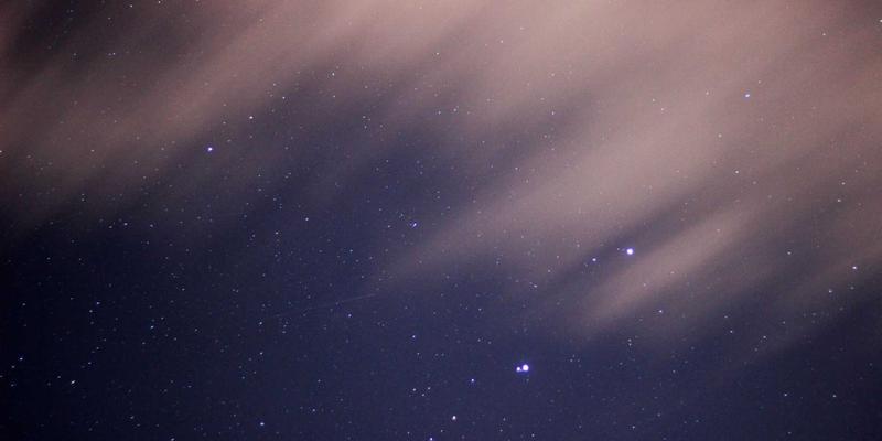 湖北美容新风尚：发型设计、专业护肤与化妆品选购全攻略